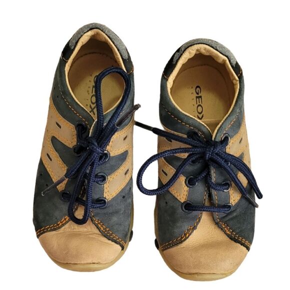 Geox Boy's Leather Sneakers - Picture 1 of 5
